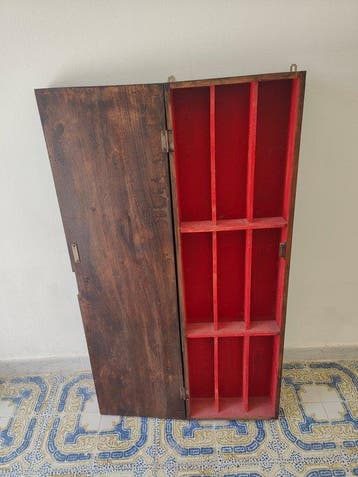 Kabinet - Hout