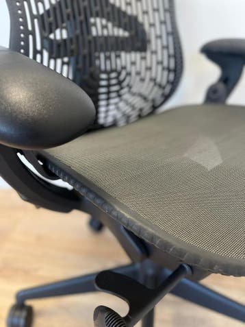 Refurbished Herman Miller Mirra Bureaustoel - Instapmodel, Verzenden, Bureaustoel