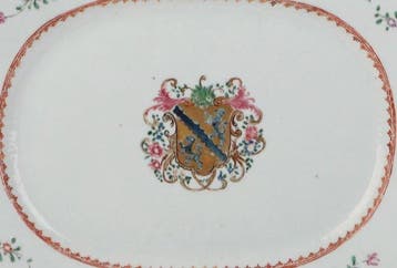 Bord - Porselein - Octogonale fontein. XVIIIe eeuw