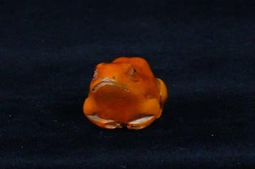 Vente aux enchères absolue - netsuke en buis japonais signé
