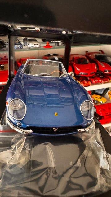 KK-Scale 1:18 - Modelauto - Ferrari 275 GTB/4 NART Spyder, Nieuw