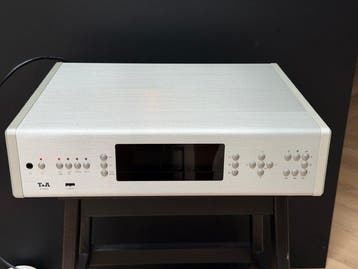 T+A - R 1000 E All-in-One High-End with Built-in CD Player,