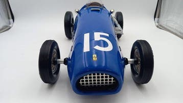 1:8 - Modelauto - Ferrari 500 F2 L. Rosier GP Gran Bretagna