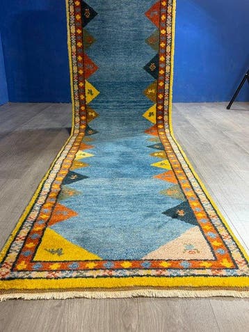 Gabbeh - Vloerkleed - 301 cm - 81 cm, Huis en Inrichting, Nieuw