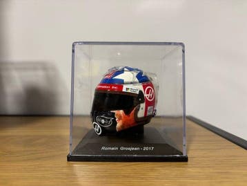Spark 1:5 - Model raceauto (2) - Special Edition Pack -