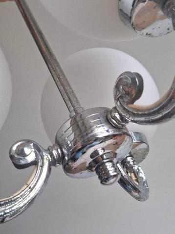 G V Oulins France , ca - Lustre - Opaline - Suspension art