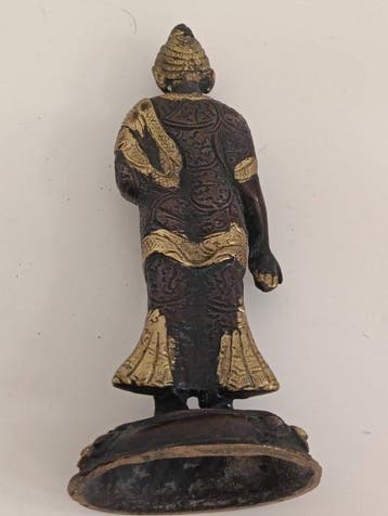 Rare figure de Bouddha Shakyamuni debout (Posture de