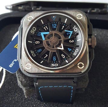 Benly - Square - Sapphire - New - Sans prix de réserve -