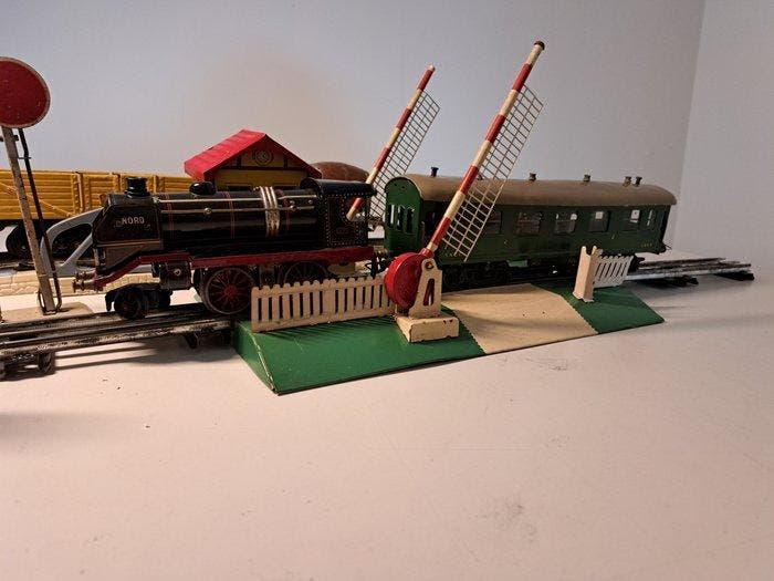 Jep - Petit train en étain - Nord stoomlocomotief -, Antiquités & Art, Antiquités | Jouets