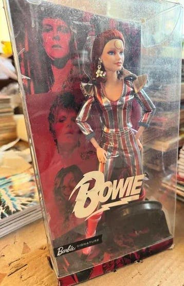 Mattel - Barbiepop Barbie Bowie 2019