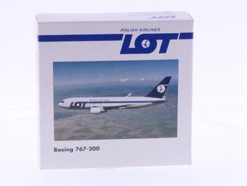 Schaal 1:500 Herpa 504256 LOT - Polish Airlines Boeing 76..., Hobby en Vrije tijd, Ophalen of Verzenden, Gebruikt