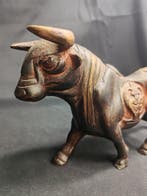 Beeld, Taureau des ferria - 14 cm - Brons - 1970