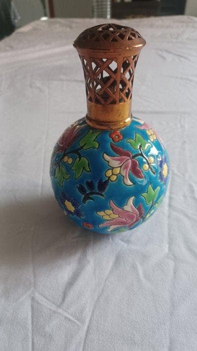 Lame berger - Faïence fine - Longwy - France - XXe siècle, Antiek en Kunst, Antiek | Glaswerk en Kristal