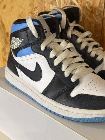 Nike - Air Jordan 1 Mid - Sneakers - Taille : EU 38, Kleding | Heren, Schoenen, Nieuw