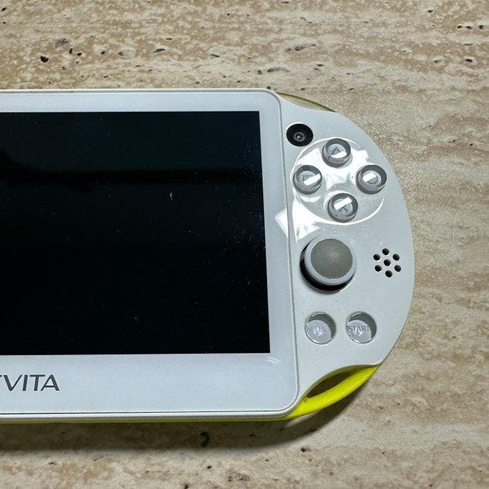 Sony - PS Vita PCH-2000 - Sony PS Vita PCH-2000 Lime Green, Games en Spelcomputers, Spelcomputers | Overige Accessoires