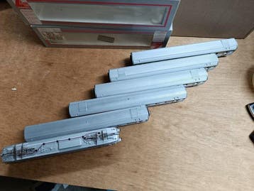 Lima H0 - Elektrische locomotief (6) - thee