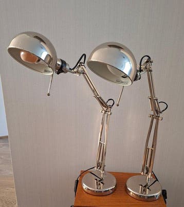 Lamp (2) - Flexibele industriële knikarm tafellamp - chroom, Antiek en Kunst