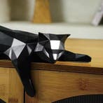 Atelier Verdan - sculptuur, Lazy Cat - 15 cm - Hars - 2026