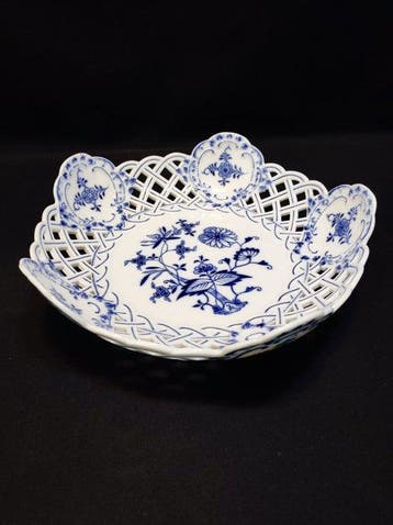 Meissen - Schotel - antike fünfpassige