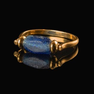 Oud-Romeins, Keizerrijk Ring met Romeinse blauwe glazen