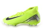 Nike Voetbalschoenen in maat 45 Geel, Overige kleuren, Verzenden, Nike, Zo goed als nieuw