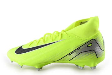 Nike Voetbalschoenen in maat 45 Geel, Kleding | Heren, Schoenen, Overige kleuren, Verzenden, Nike, Zo goed als nieuw