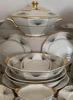 Paul PASTAUD Limoges - Tafelservies (38) - Porselein