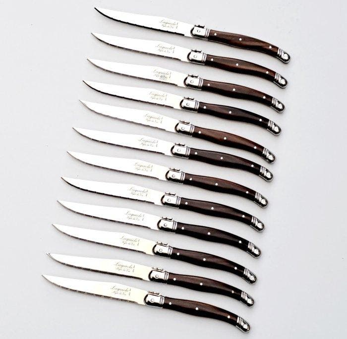Laguiole - 12x Steak knives - Dark Brown - incl. Certificate, Antiek en Kunst, Antiek | Meubels | Tafels