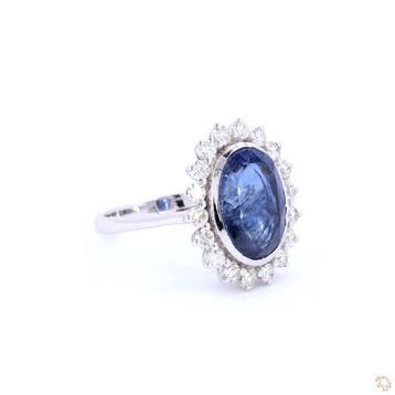 Ring - 14 karaat Witgoud - 8.28ct. tw. Saffier - Diamant, Nieuw