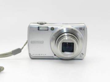 Fuji FinePix F100fd (silver) Digitale camera, Nieuw