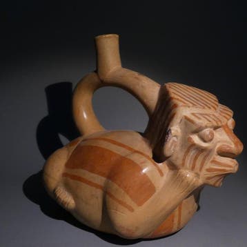 Moche, Peru, Terracotta Fijn Huaco Figuratief. 20 cm lang.