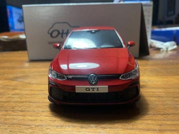 Otto Mobile 1:18 - Voiture miniature - Volkswagen Golf VIII, Hobby & Loisirs créatifs, Voitures miniatures | 1:5 à 1:12