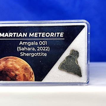 Authentieke MARTIAANSE METEORIET! Amgala 001 (Sáhara, 2022).