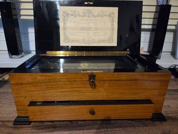 Reuge - Muziekdoos met een metalen rol - 1970-1980, Nieuw