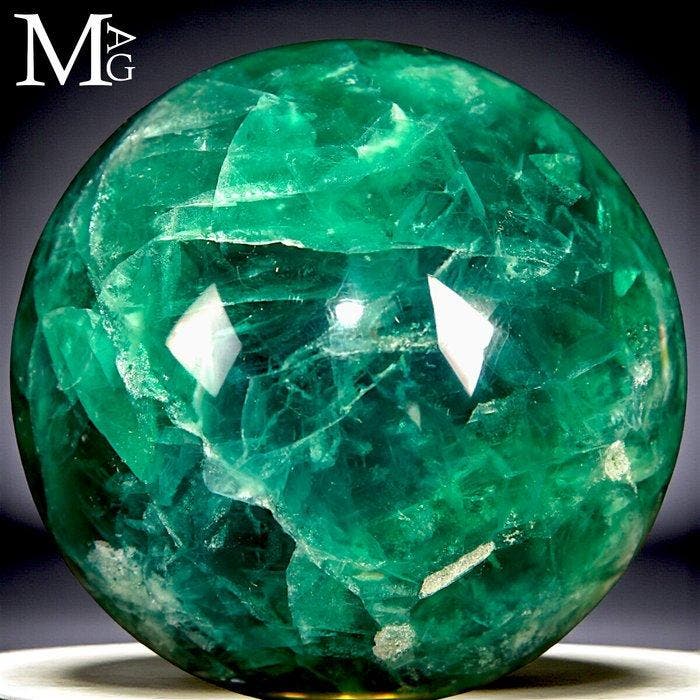 Natuurlijke groene fluorietkristal Grote gesneden, Antiquités & Art, Curiosités & Brocante