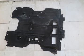 onderpan Citroën C4 III C4 X 9830181780, Verzenden, Gebruikt