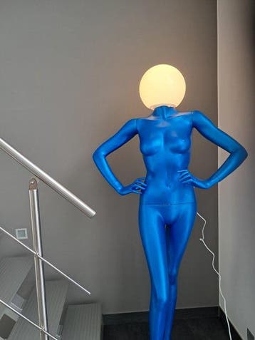 Mannequin - Kunstzinnige mannequin/lamp - Plastic