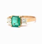 Bague - 14 carats Or jaune - 1.23ct. tw. Émeraude - Diamant, Handtassen en Accessoires, Ringen, Nieuw