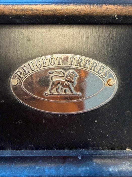 Peugeot Frères - Peugeot Frères - Koffiemolen - Staal, Hout, Antiquités & Art, Antiquités | Ustensiles de cuisine