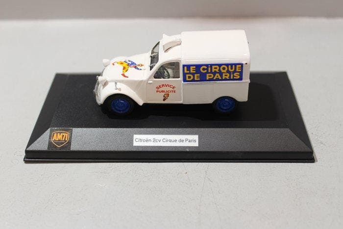 AM.71 1:43 - Modelauto - Citroën 2cv fourgonnette Cirque de, Hobby & Loisirs créatifs, Voitures miniatures | 1:5 à 1:12