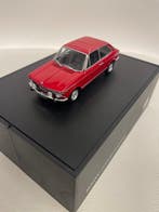 BMW 1:43 - Voiture de sport miniature (2) - BMW 2000tii, Hobby en Vrije tijd, Nieuw