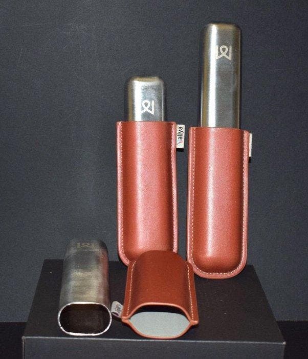 ALLYA - Zonder minimumprijs - Sigarendoos - Staal +, Verzamelen, Rookartikelen, Aanstekers en Luciferdoosjes