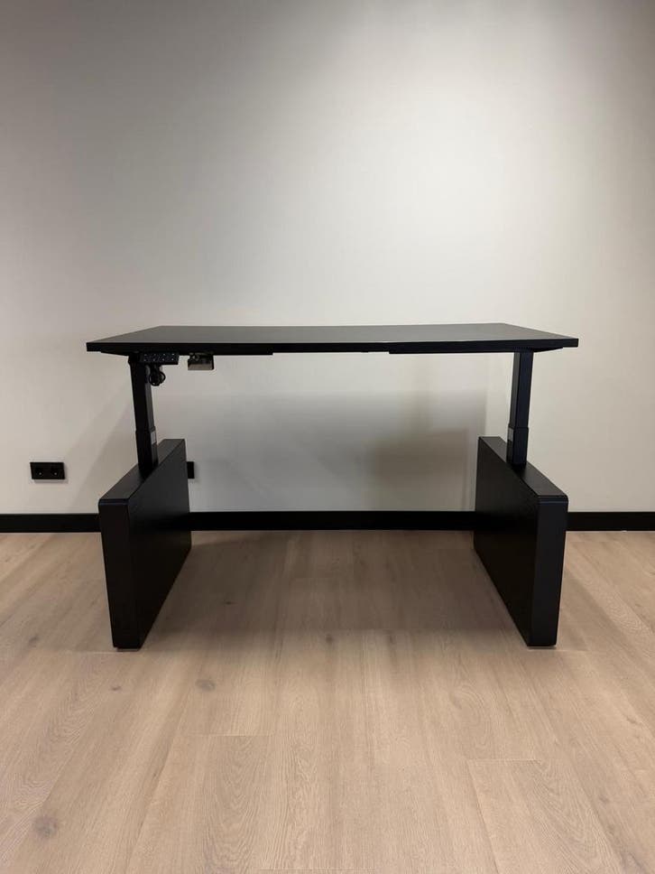 Nieuw Elektrisch Verstelbaar Design Zit Sta Bureau, Huis en Inrichting, Bureaus, Nieuw, Elektrisch, In hoogte verstelbaar, Verzenden