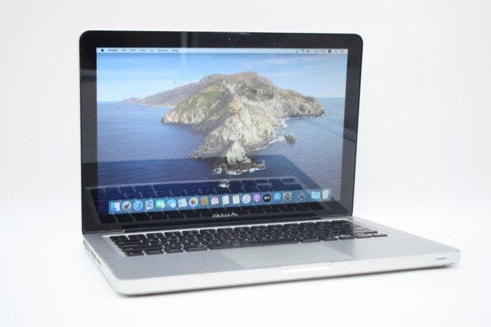 Rare find: Apple MacBook Pro 13 inch | Intel Core i5 2.5Ghz, Consoles de jeu & Jeux vidéo, Consoles de jeu | Accessoires Autre