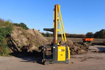 Veiling: Heftruck Jungheinrich KMS100 Elektrisch 800kg 9.34m, Ophalen