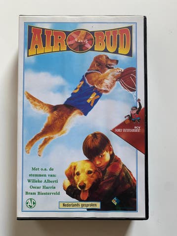 AIR BUD (VHS), Cd's en Dvd's, Gebruikt