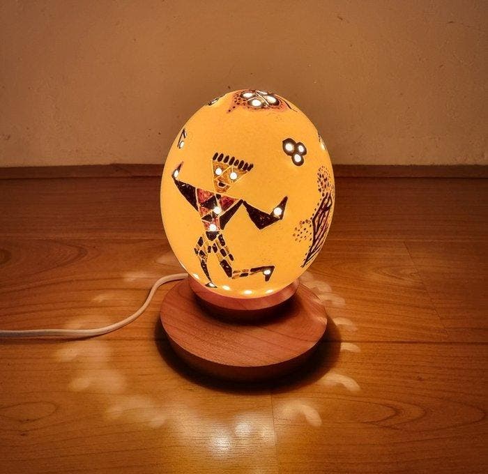 Lampe de table - Lampe avec un œuf dautruche comme, Antiquités & Art, Art | Objets design