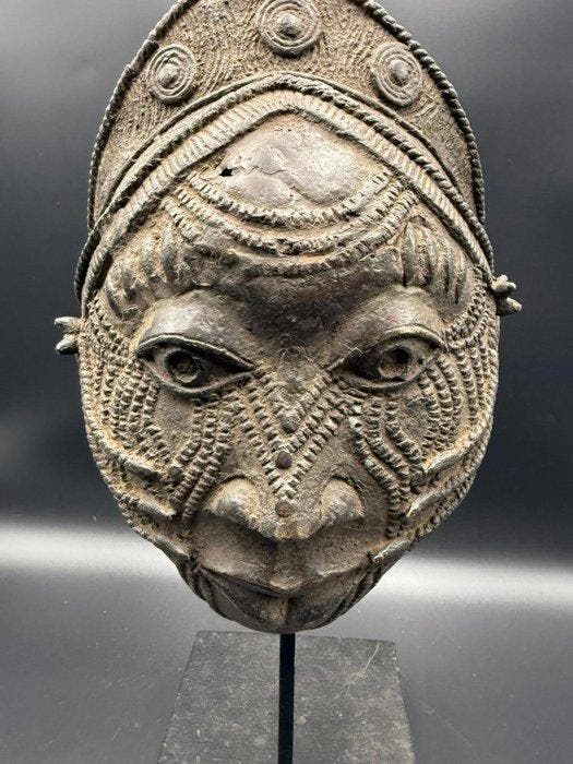 Tête Oba - Benin - Nigeria (Zonder minimumprijs), Antiquités & Art, Art | Art non-occidental