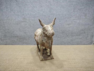 Noordelijke Qi-dynastie Aardewerk Replica van een, Collections