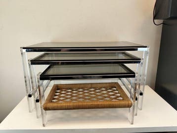 Tables gigognes - Métal, Verre, Plastique - Trois tables